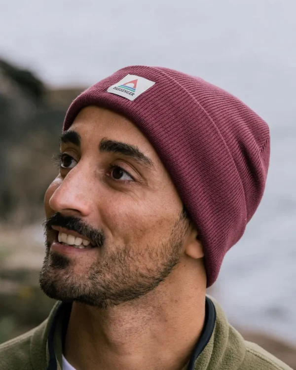 Clearance Floris van Bommel Core Recycled Low-Top Beanie Wine