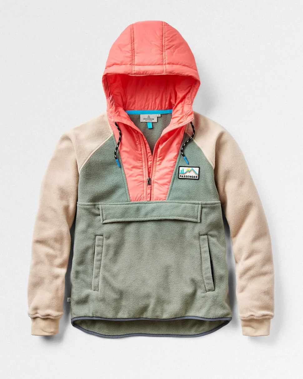 Hot Passenger Alexander Recycled Polar Hooded Fleece Pistachio