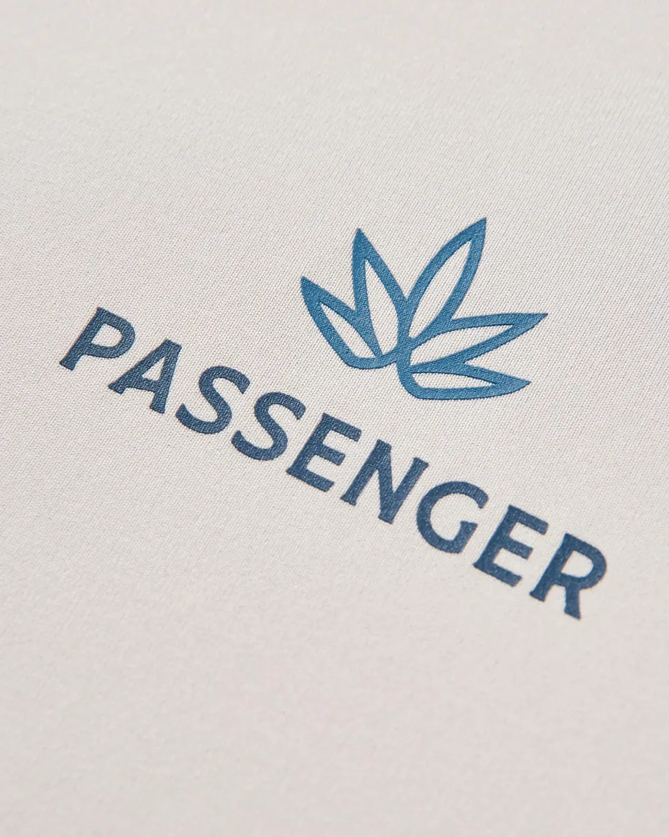 Outlet Passenger Align Active Recycled T-Shirt Vintage White