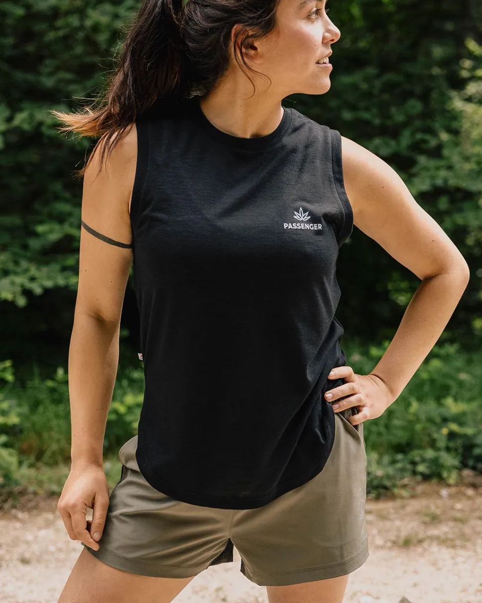 New Passenger Byway Active Recycled Short Dusty Olive