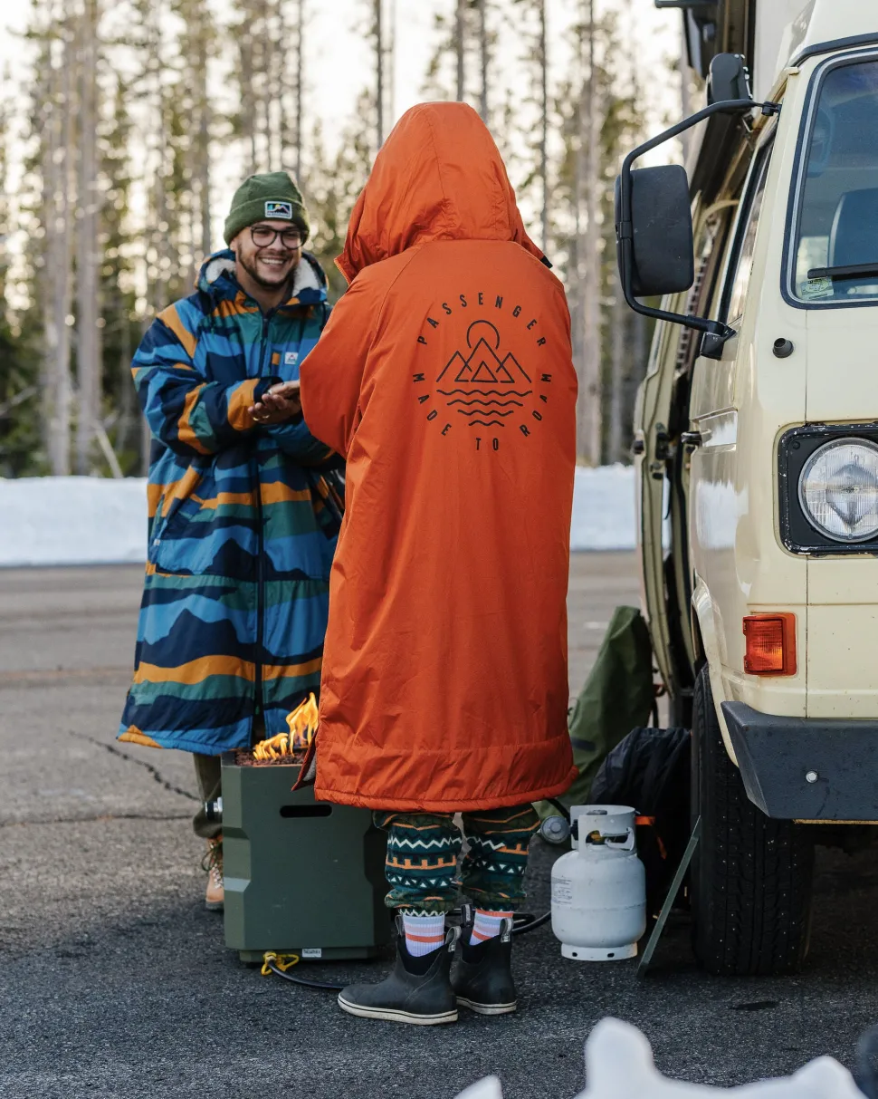 Discount Passenger Escapism Recycled Sherpa Lined Changing Robe Rust