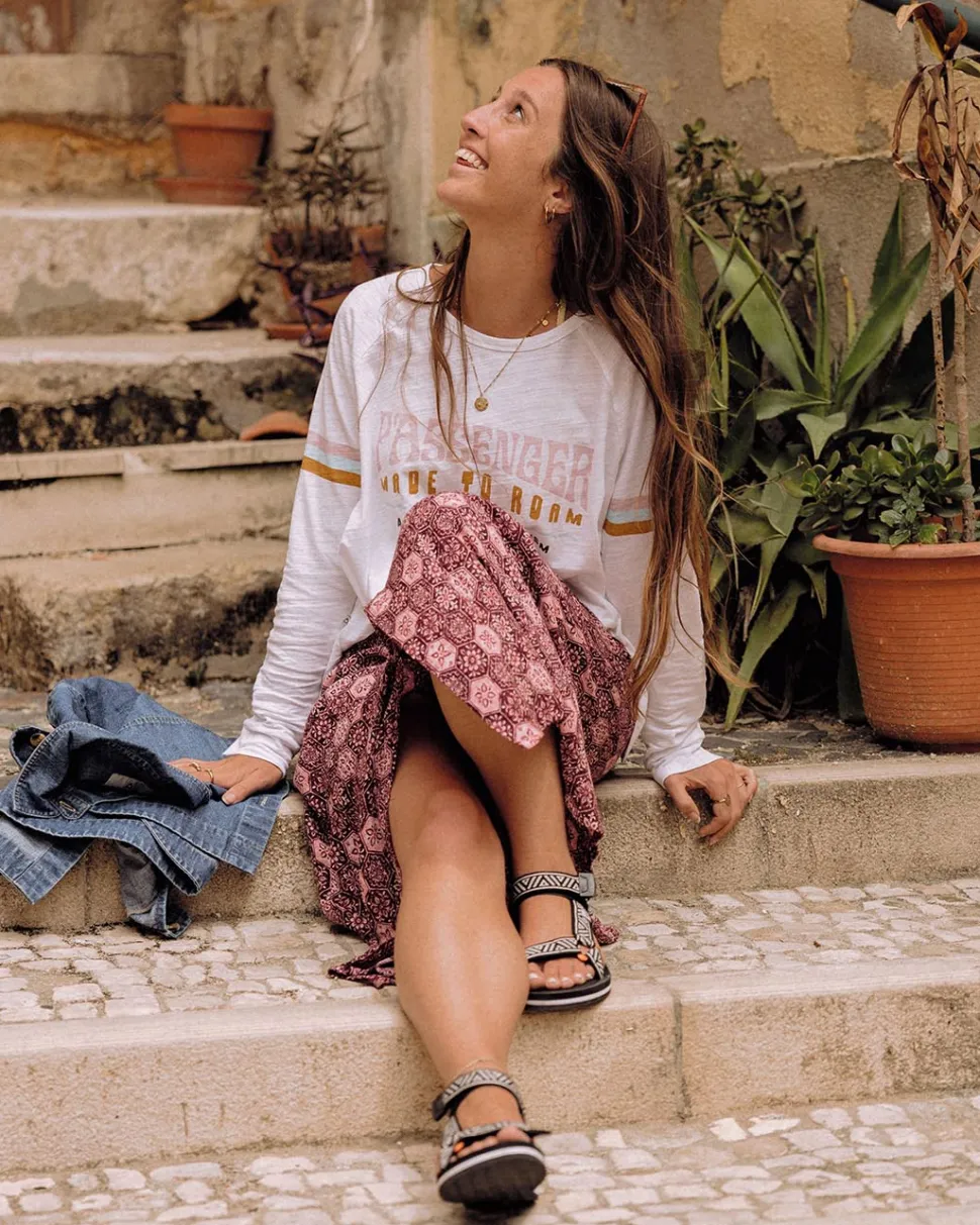 Cheap Passenger Hannah Skirt Tile Wine