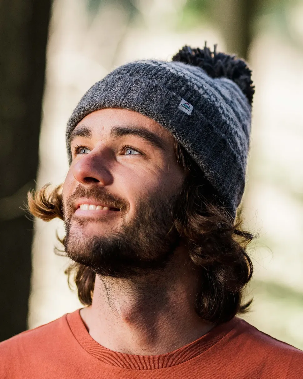 Cheap Floris van Bommel Lodge Recycled Bobble Hat Black