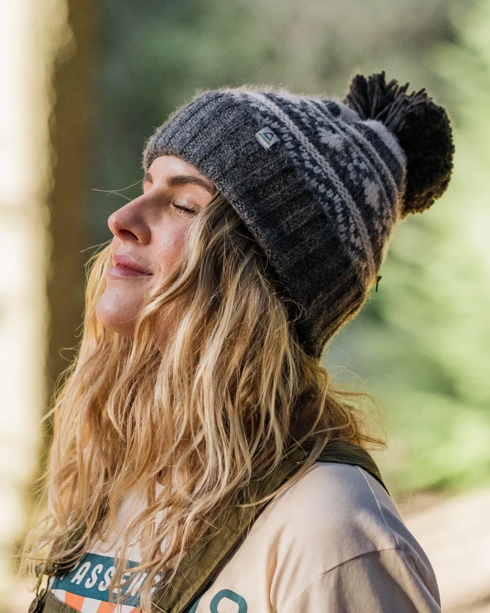 Cheap Floris van Bommel Lodge Recycled Bobble Hat Black