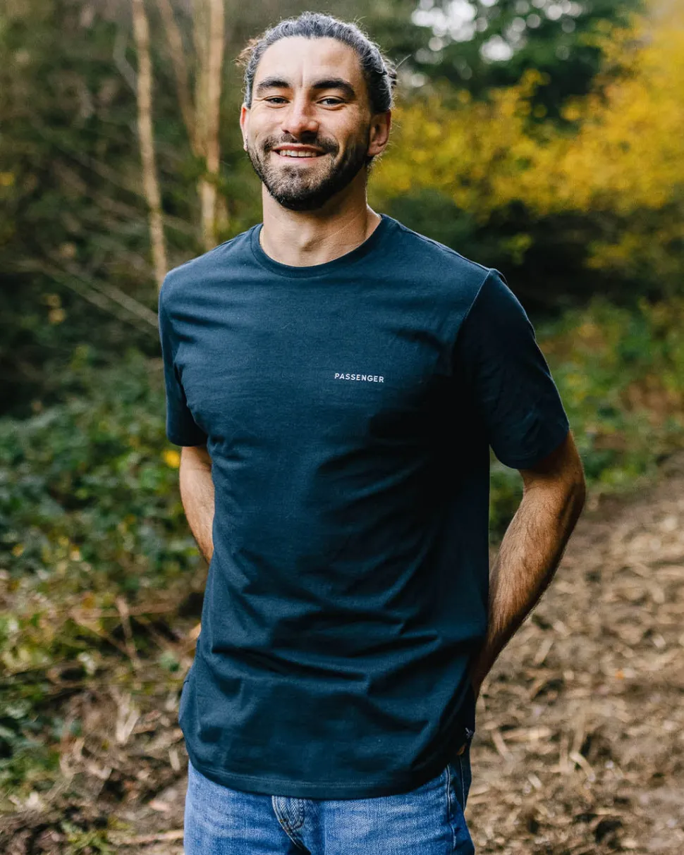 Outlet Passenger Made To Roam Recycled Cotton T-Shirt Deep Navy