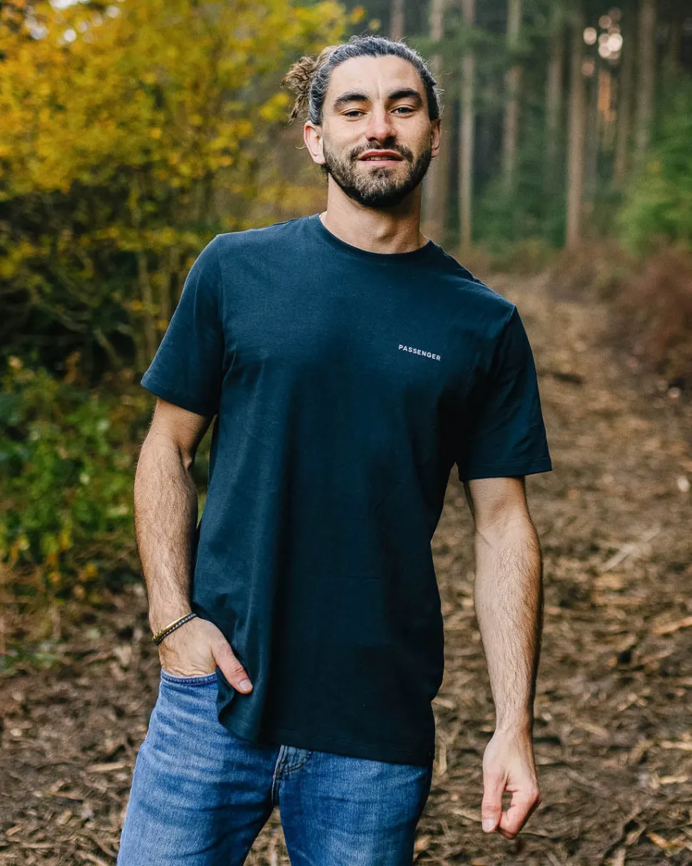 Outlet Passenger Made To Roam Recycled Cotton T-Shirt Deep Navy