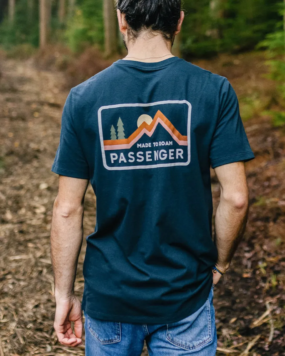 Outlet Passenger Made To Roam Recycled Cotton T-Shirt Deep Navy
