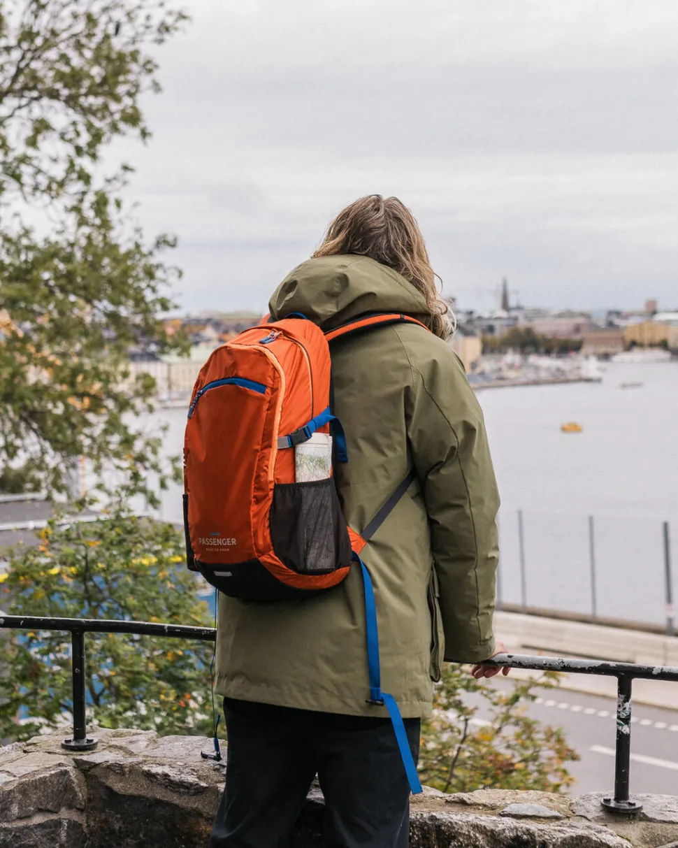 Outlet Floris van Bommel Track Recycled 30L Backpack Rust