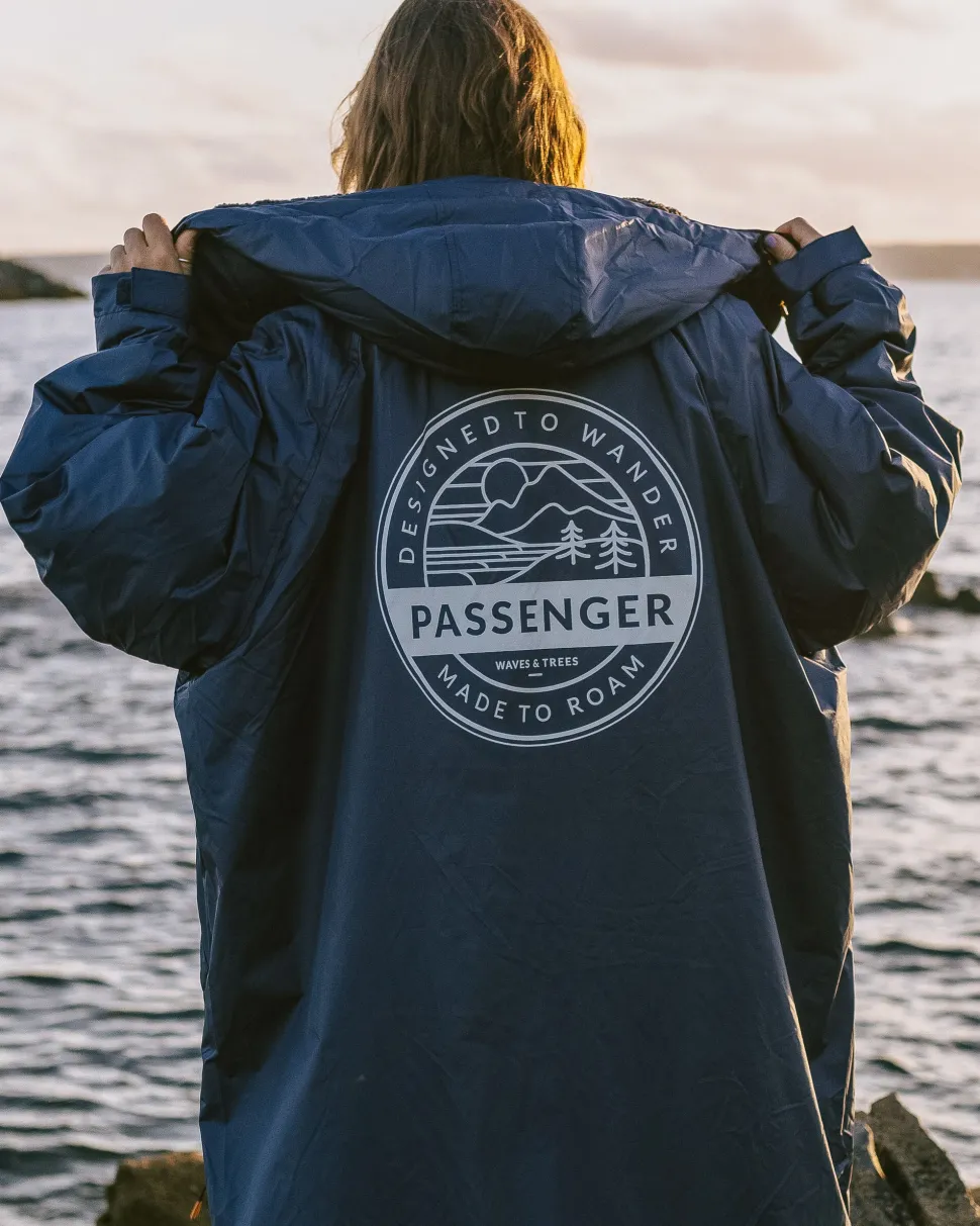 Outlet Passenger Waves Recycled Sherpa Lined Changing Robe Rich Navy