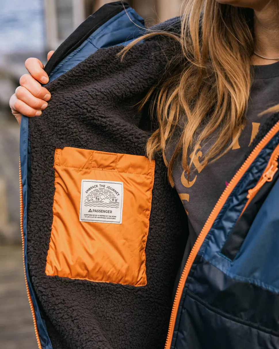 Online Passenger Waves Recycled Sherpa Lined Changing Robe Dark Denim/ Deep Navy